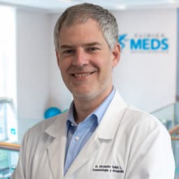 Alexander Tomic, fellowship faculty at Clinica MEDS