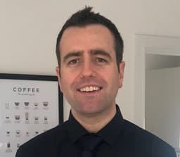 Andrew Dekker, fellowship faculty at University Hospitals of Derby and Burton NHS Foundation Trust / Queen's Hospital Burton