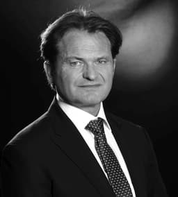 Bertrand Sonnery-Cottet, fellowship faculty at Centre Orthopédique Santy