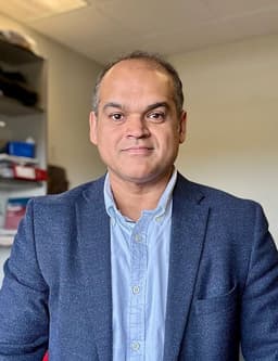 Bhavin Jadav, fellowship faculty at Flinders Medical Centre / Noarlunga Hospital Department of Orthopaedic Surgery and Trauma