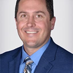 Brandon Bryant, fellowship faculty at Inova Orthopaedic Sports Medicine Fellowship
