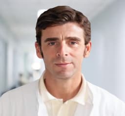 Carlos Infante, fellowship faculty at Clínica Las Condes / Universidad Finis Terrae