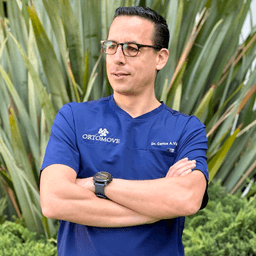 Carlos Vidal, fellowship faculty at ORTOMOVE – Centro Médico ABC Santa Fe / Hospital Ángeles Lomas