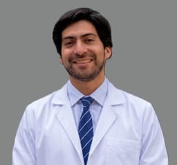 Claudio Calvo P., fellowship faculty at UC Chile Dept. of Orthopaedics and Traumatology