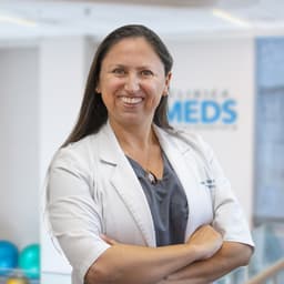 Daniela Pérez, fellowship faculty at Clínica MEDS