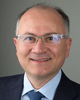 Efstathios Papavassiliou, fellowship faculty at BIDMC Neurological Surgery