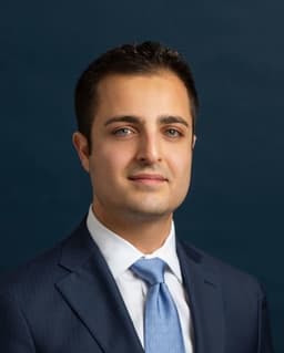 Eiman Shafa, MD, fellowship faculty at Twin Cities Spine Center