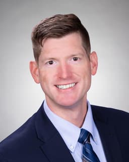 Eric Czer, fellowship faculty at UPMC Hamot