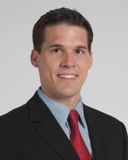 Eric T. Ricchetti, fellowship faculty at Cleveland Clinic Orthopaedic & Rheumatologic Institute