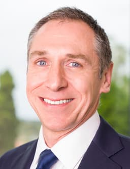 Geoffrey Smith, fellowship faculty at St George SportsMed; St George and Sutherland Hospitals, St George Private Hospital; conjoint lecturer UNSW