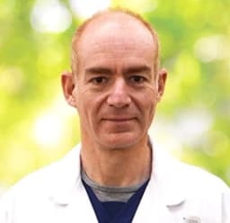 Giovanni Carcuro, fellowship faculty at Clinica Universidad de Los Andes