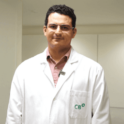 Gustavo Lucar, fellowship faculty at Hospital de Mataró / Clínica Creu Blanca