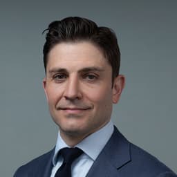 Jacques H. Hacquebord, fellowship faculty at NYU Grossman School of Medicine Hansjörg Wyss Department of Plastic Surgery