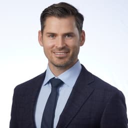 Jarret Woodmass, fellowship faculty at University of Manitoba / Pan Am Clinic
