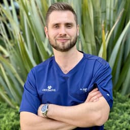 Javier Martín Becerra, fellowship faculty at ORTOMOVE / Centro Médico ABC Santa Fe / Hospital Ángeles Lomas