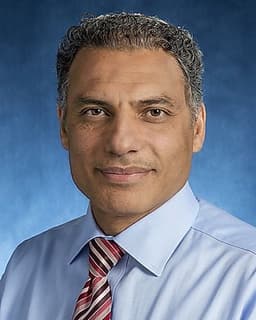 Khaled M. Kebaish, MD, fellowship faculty at The Johns Hopkins Hospital / Johns Hopkins Orthopaedic Surgery