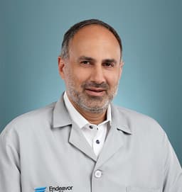 Lalit Puri, MD, MBA, fellowship faculty at NorthShore Orthopaedic & Spine Institute Adult Reconstruction Fellowship