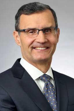 Lawrence G. Lenke, fellowship faculty at Columbia Orthopedics / NYP Och Spine Hospital