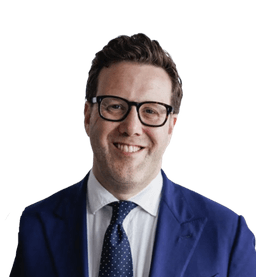 Lee Bayliss, fellowship faculty at Royal National Orthopaedic Hospital