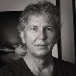 Les Grujic, fellowship faculty at Sydney foot and ankle orthopaedic surgeon (per AOA summary)