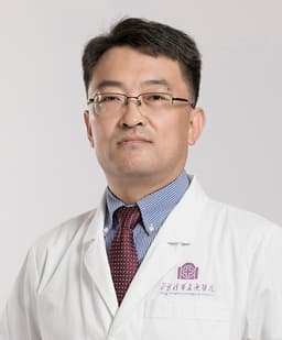 Lian-Xu Chen, fellowship faculty at Beijing Tsinghua Changgung Hospital / Tsinghua University School of Clinical Medicine