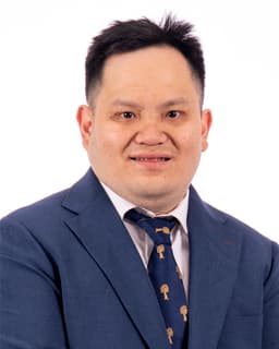 Liang Zhen Chang, fellowship faculty at National University Hospital