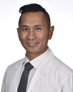 Minh Nguyen, fellowship faculty at Orlando Health Jewett Orthopedic Institute
