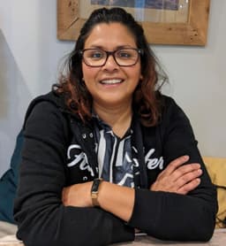 Natasha Hossain, fellowship faculty at University Hospitals Sussex