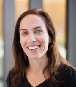 Nicole Schroeder, fellowship faculty at UCSF Department of Orthopaedic Surgery