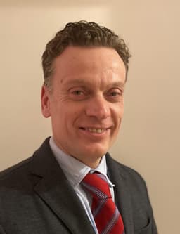 Nikos Giotakis, fellowship faculty at Liverpool University Hospitals