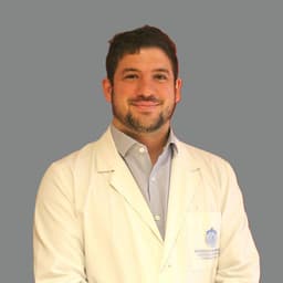 Pablo Besa, fellowship faculty at Pontificia Universidad Católica de Chile Department of Orthopaedic Surgery