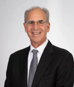 Richard D. Guyer, fellowship faculty at Texas Back Institute