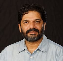 Rizwan Akram, fellowship faculty at Ghurki Trust Teaching Hospital, Dept of Orthopaedic and Spine Surgery