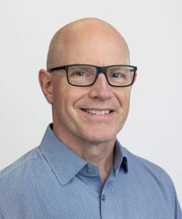 Robert Litchfield, fellowship faculty at Fowler Kennedy Sport Medicine Clinic / Western University