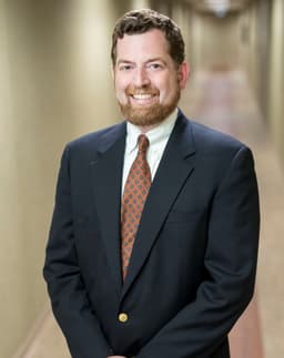 Robert Lowe, fellowship faculty at Tennessee Orthopaedic Alliance