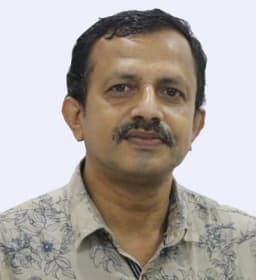 Sreejith G. Thundathil, fellowship faculty at Starcare Hospital