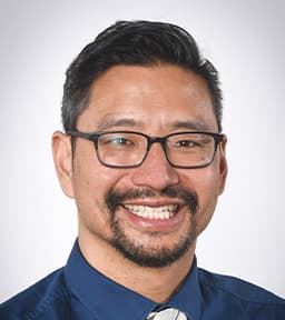 Steven W. Hwang, fellowship faculty at Shriners Children's Philadelphia