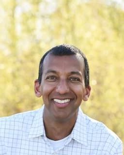 Sumeet Garg, fellowship faculty at CU Orthopedics / Children's Hospital Colorado