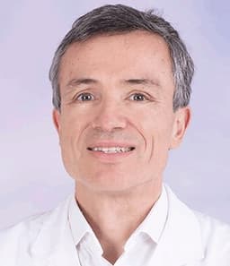 Valencia Manuel, fellowship faculty at Clínica Alemana de Santiago