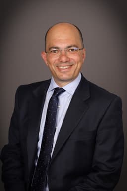 Veysi Tuna Veysi, fellowship faculty at Leeds Teaching Hospitals NHS Trust