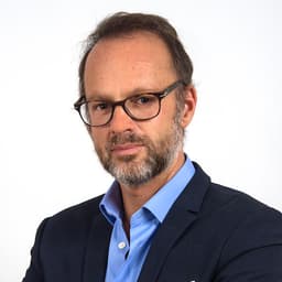 Victor Katz, fellowship faculty at Institut Français de Chirurgie de la Main