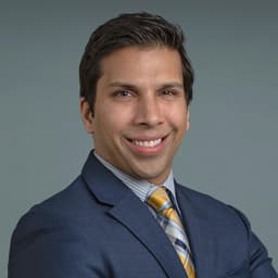 Vinay K. Aggarwal, fellowship faculty at NYU Langone Health Orthopedic Adult Reconstruction Fellowship