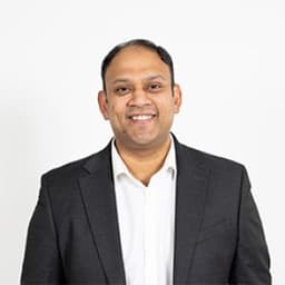 Vineet Kurisunkal, fellowship faculty at Royal Orthopaedic Hospital