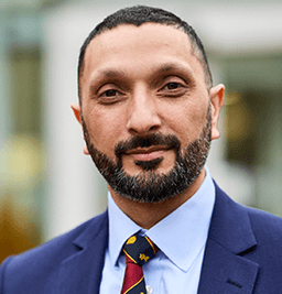 Waseem Bhat, fellowship faculty at Leeds Teaching Hospitals NHS Trust