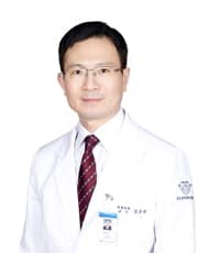 Yong-Chan Kim, fellowship faculty at Kyung Hee University Hospital at Gangdong, Department of Orthopaedic Surgery