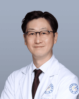Yong Sang Kim, fellowship faculty at Yonsei Sarang Hospital