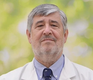 Alejandro Orizola, fellowship faculty at Clínica Universidad de los Andes / Universidad de los Andes