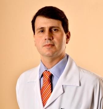 Alexandre Cristante, fellowship faculty at IOT – Hospital das Clínicas, University of São Paulo (HCFMUSP)