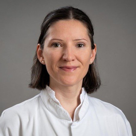 Anne Elisabeth Postler, fellowship faculty at AE-ComGen – hosts Dresden UKD, TUM rechts der Isar, Vienna