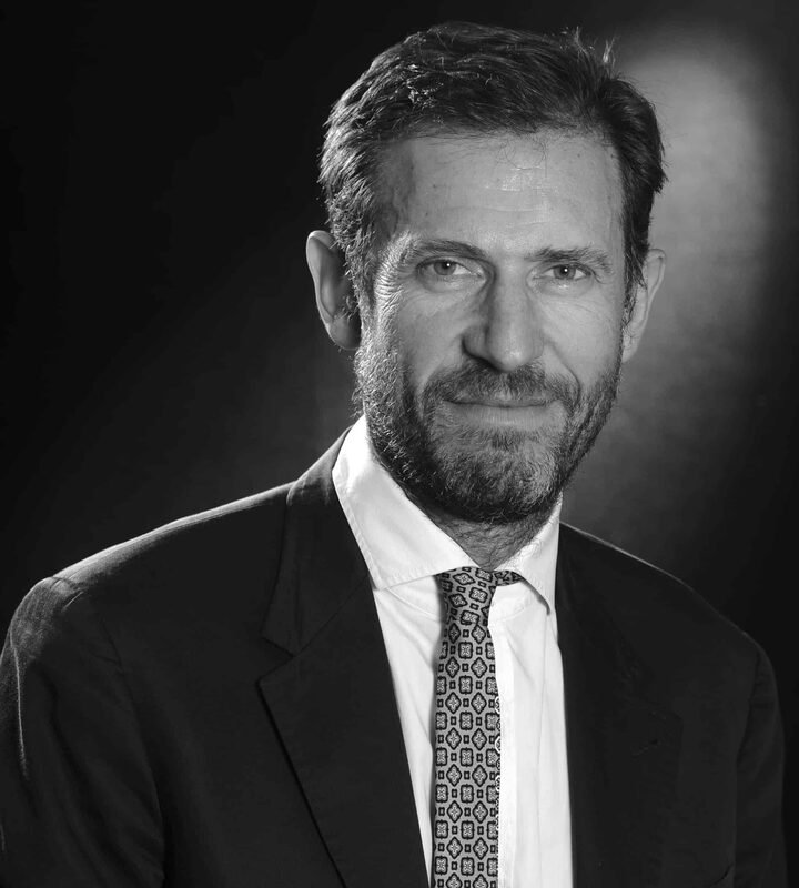 Arnaud Godenèche, fellowship faculty at Centre Orthopédique Santy / Hôpital Privé Jean Mermoz
